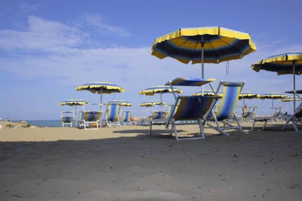 Hotel Ciritorno San Vincenzo Luaran gambar